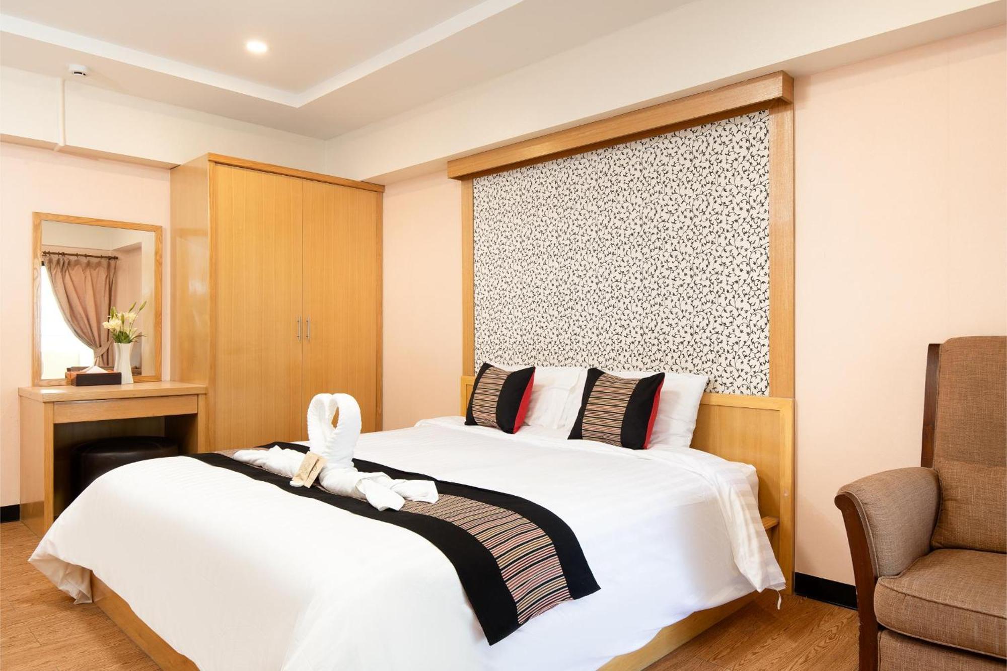 P-Park Hotel Bangkok Exterior foto