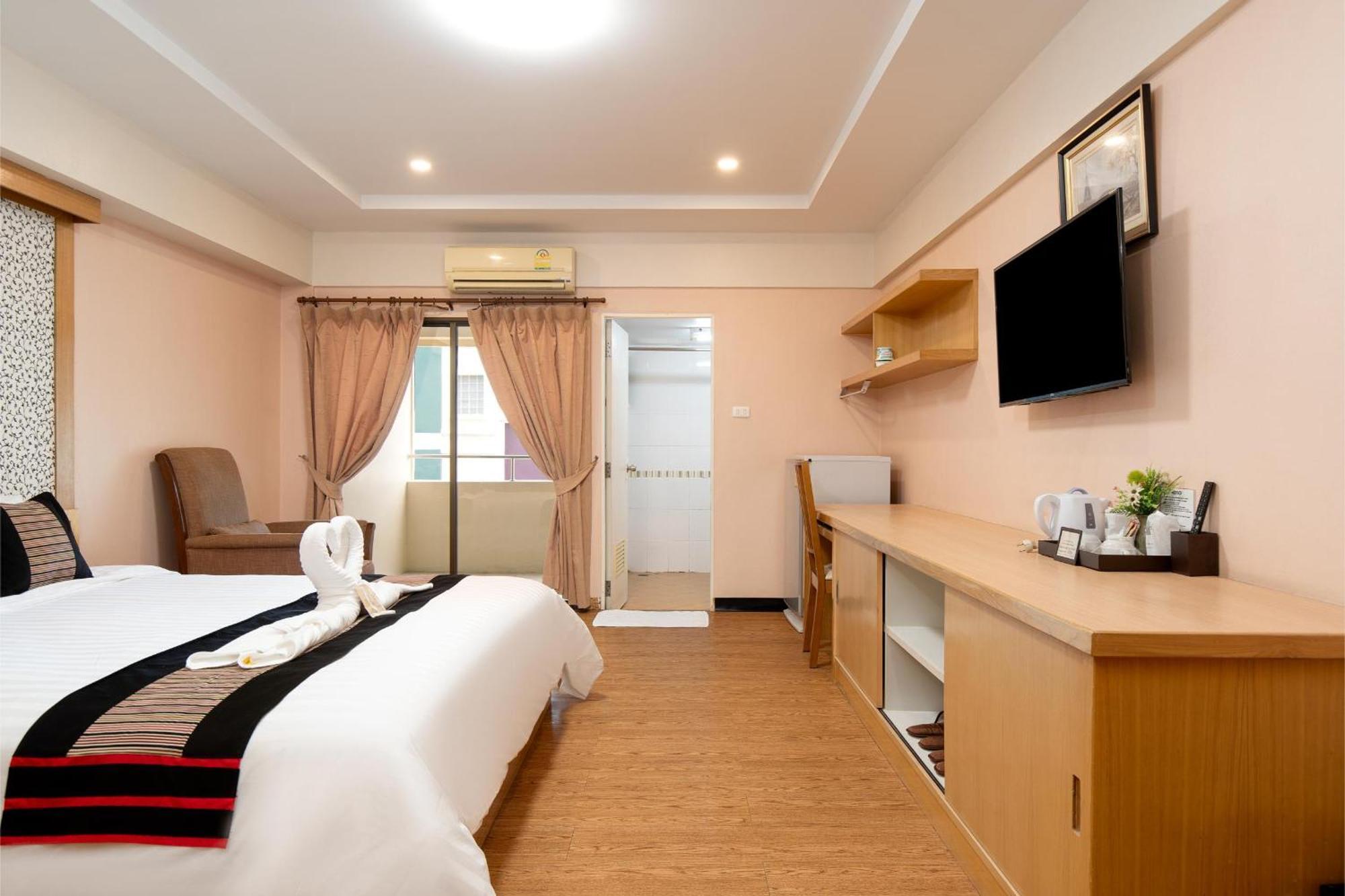 P-Park Hotel Bangkok Exterior foto
