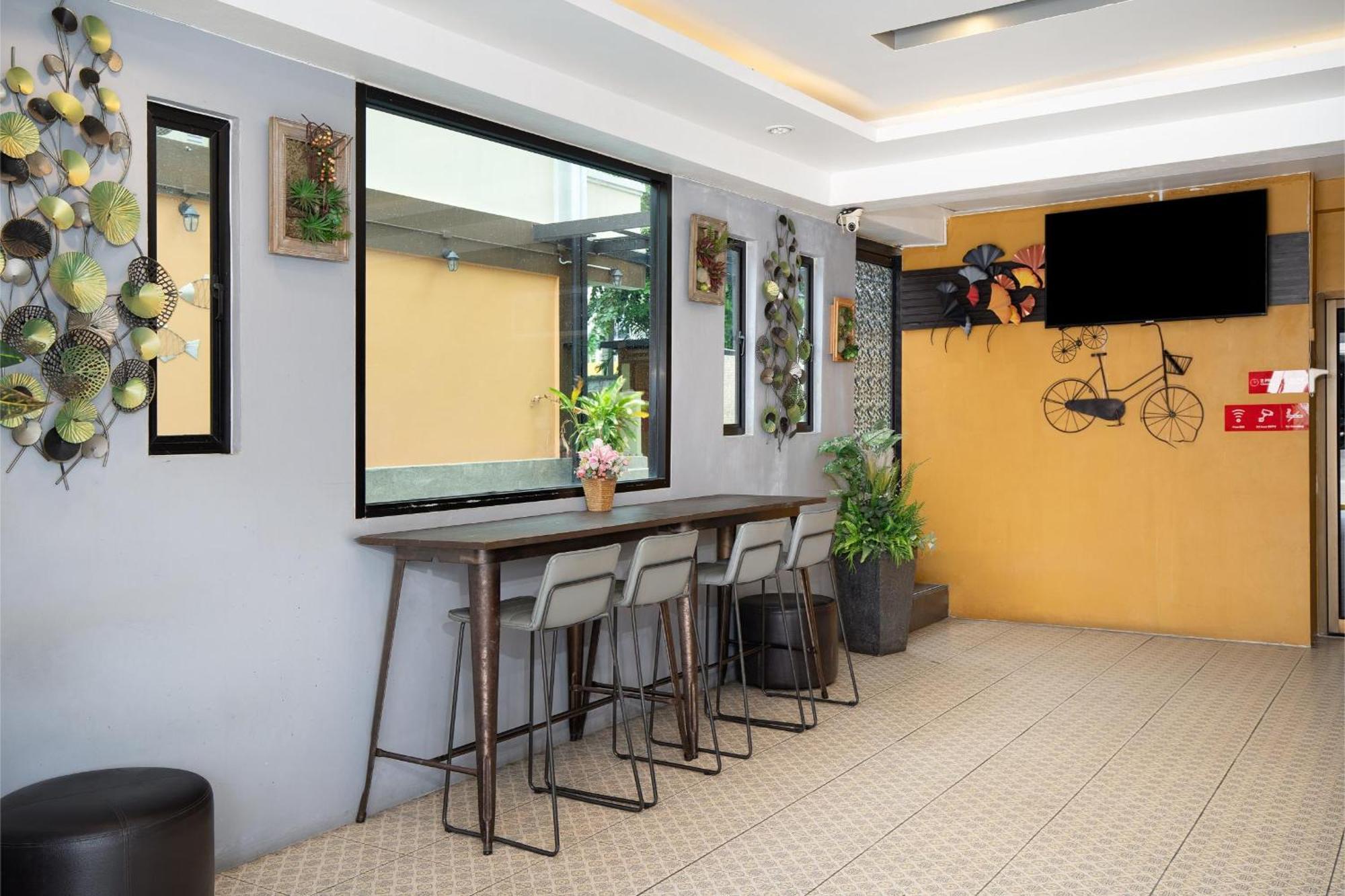 P-Park Hotel Bangkok Exterior foto